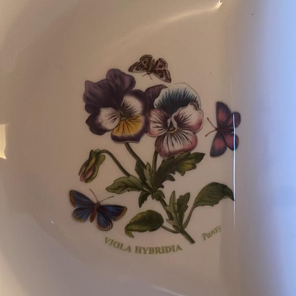 Portmeirion Botanic Garden Divided Vegetable Dish - Picture 3 of 8